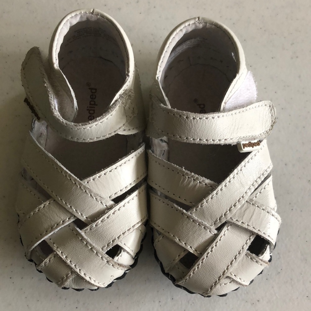 Pediped girls shoes size 12-18 months